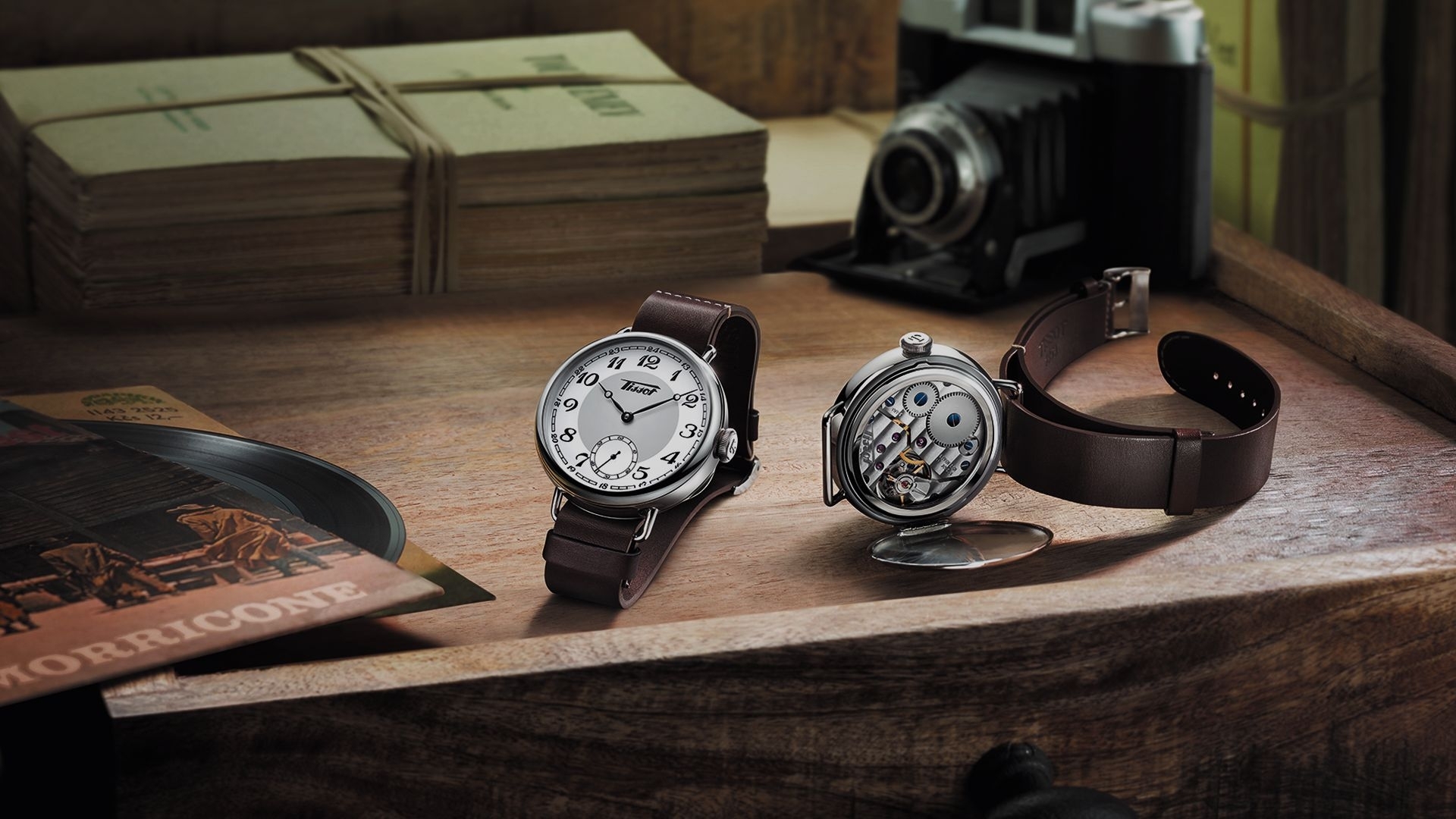 T104.405.16.012.00 Tissot Erkek Kol Saati