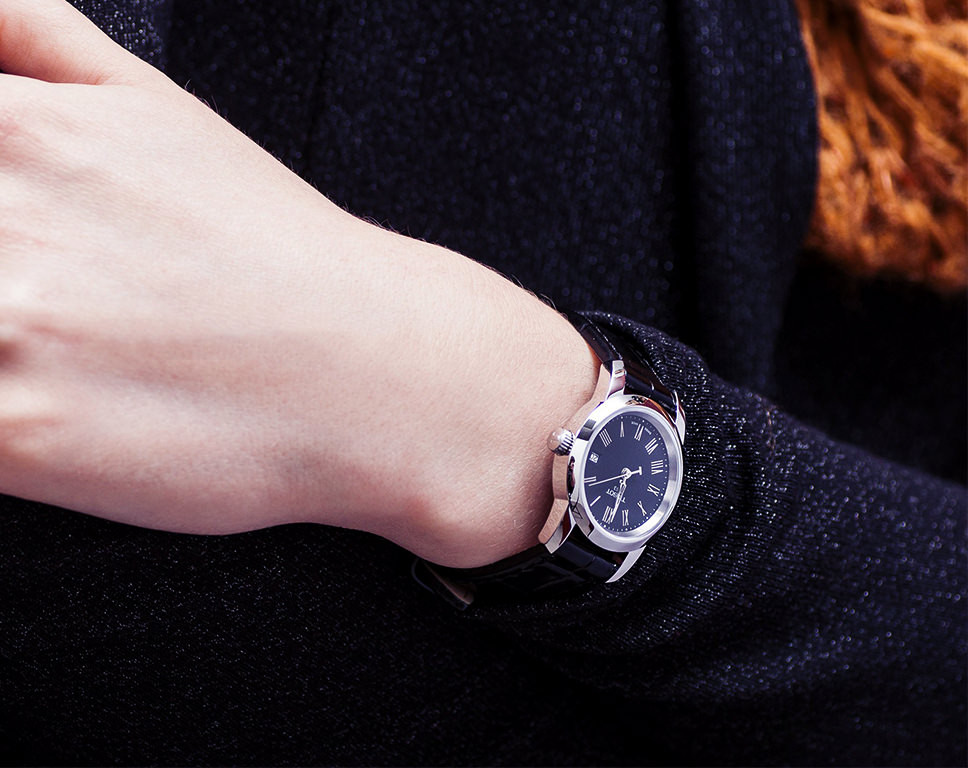 Tissot T033.210.16.053.00 Kadın Kol Saati