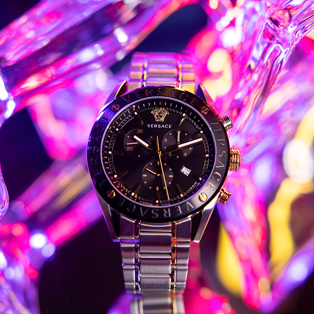 Versace Swiss Made VRSCVEHB00619 Erkek Kol Saati