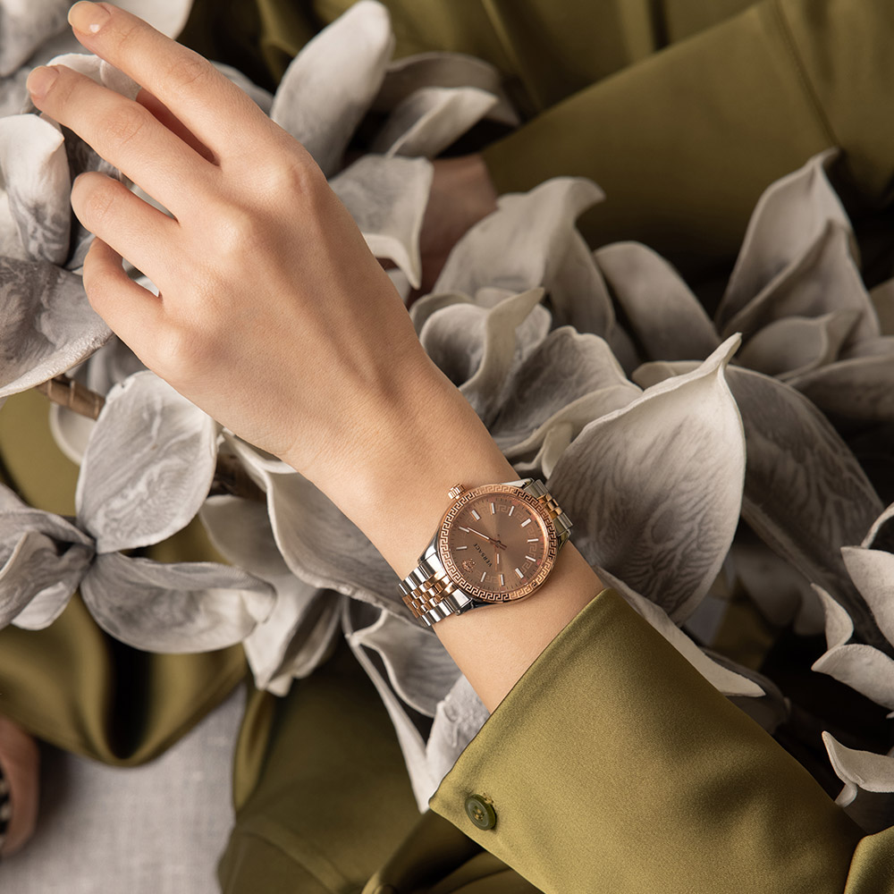 Versace Swiss Made VRSCVEHU00620 Kadın Kol Saati