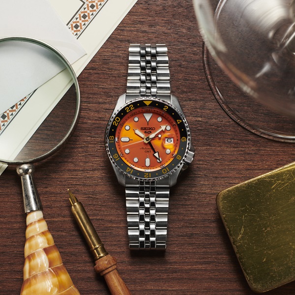 Seiko 5 Sports GMT Automatic SSK005K Erkek Kol Saati