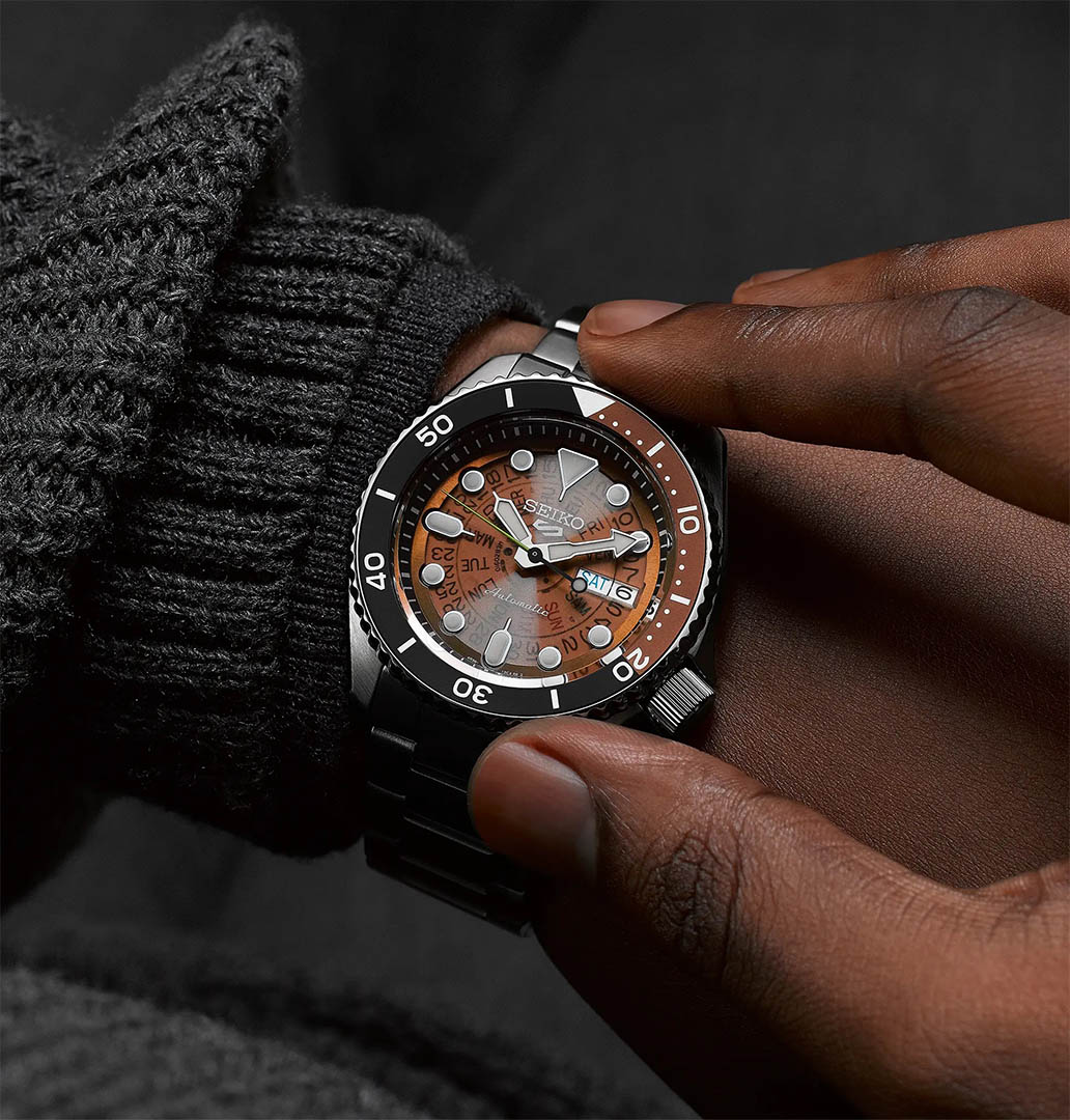 Seiko 5 Sports Skeleton Style SRPJ47K Erkek Kol Saati