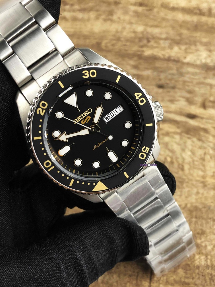 Seiko 5 Sports Automatic SRPD57K Erkek Kol Saati