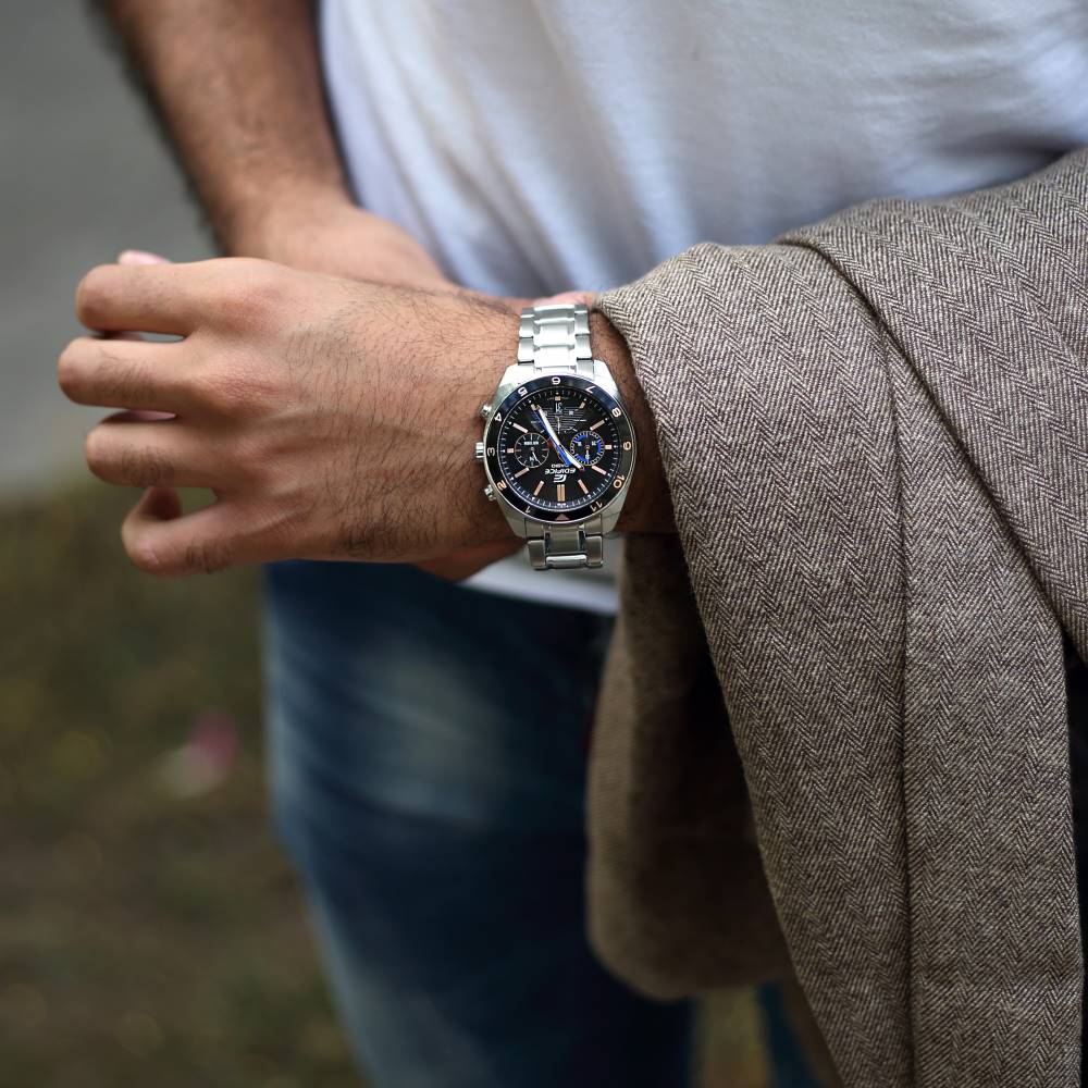 Casio Edifice EFV-590D-1AVUDF Erkek Kol Saati