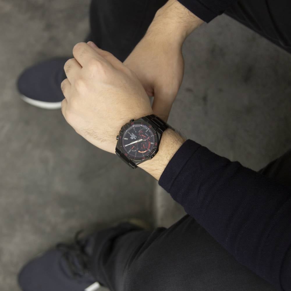 Casio Edifice Solar EFS-S560DC-1AVUDF Erkek Kol Saati