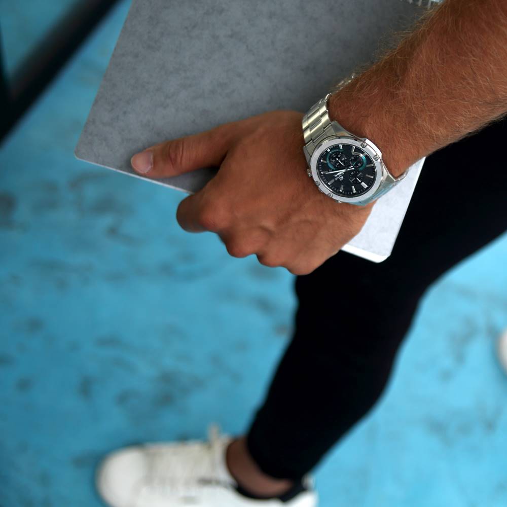 Casio Edifice EFR-S567D-1AVUDF Erkek Kol Saati