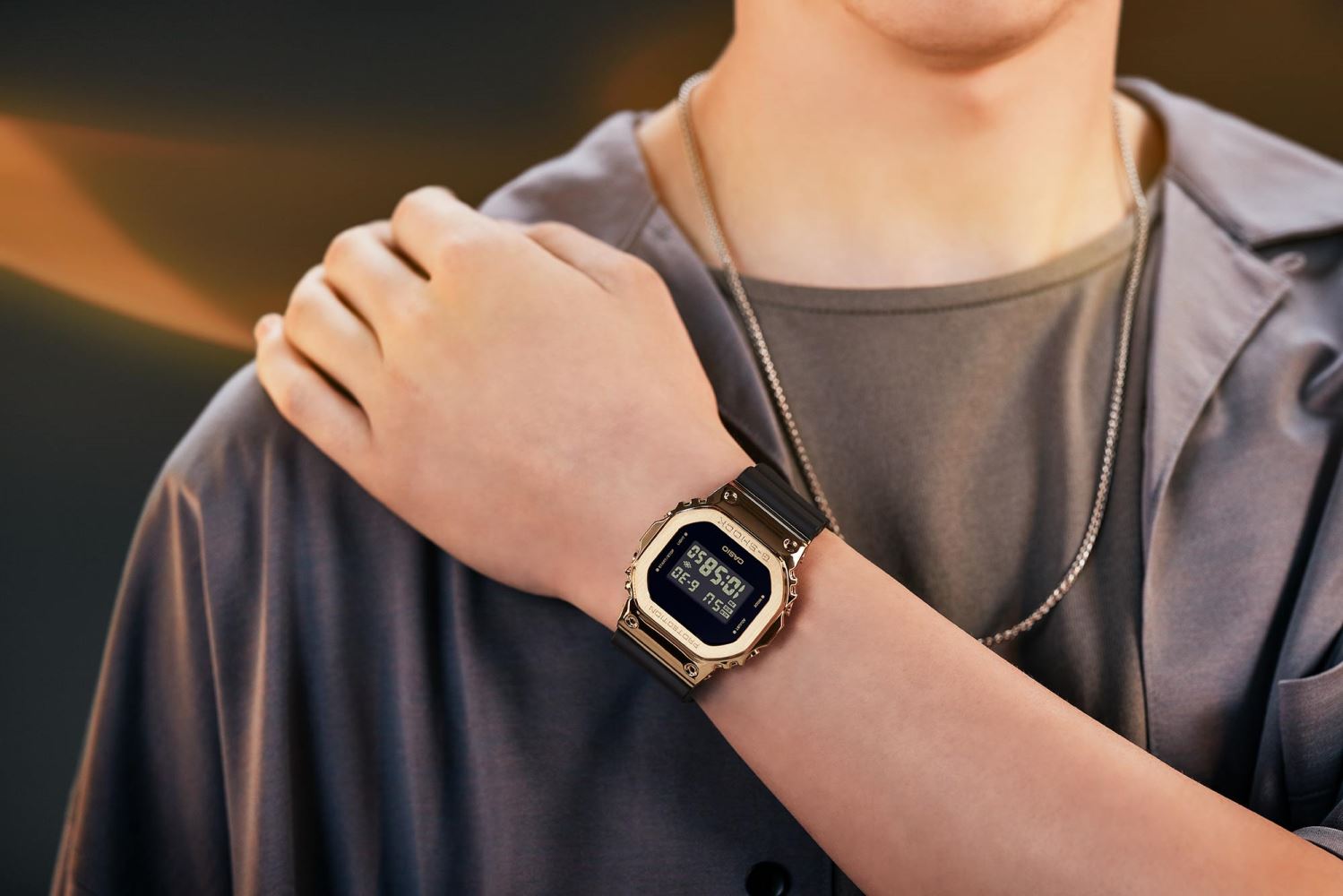 Casio G-SHOCK GM-5600G-9DR Erkek Kol Saati