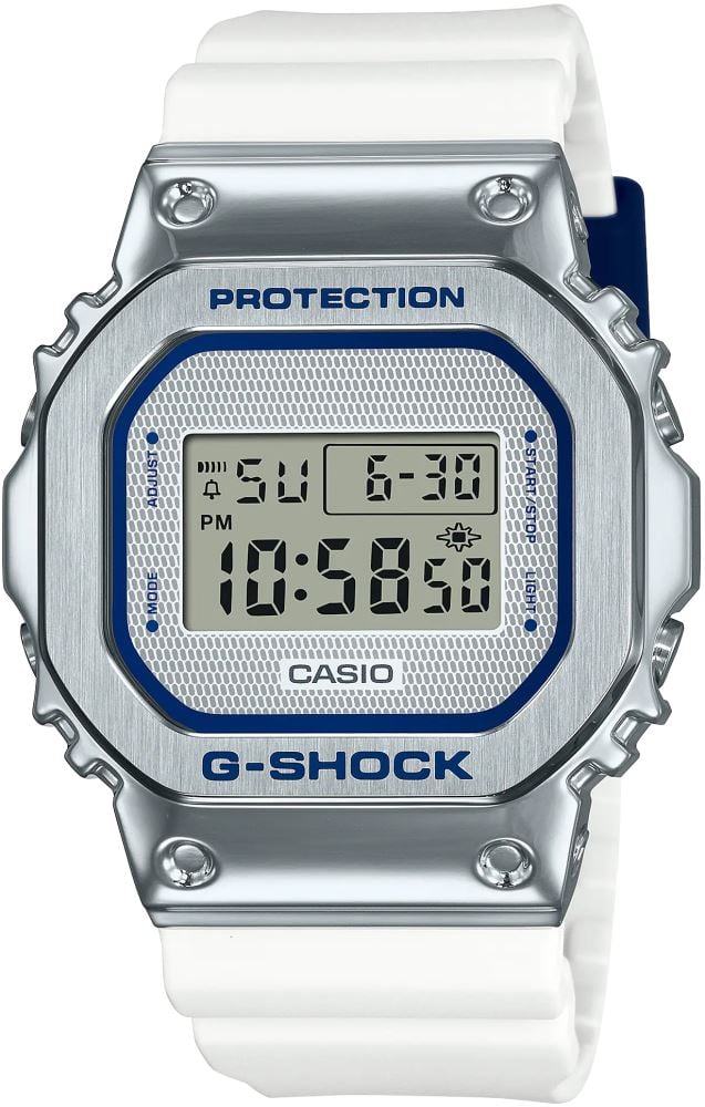 Casio G-SHOCK GM-5600LC-7DR Erkek Kol Saati