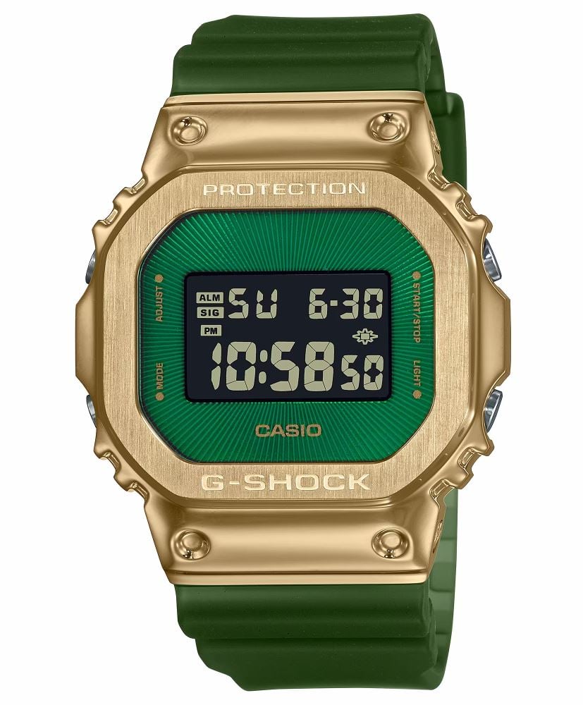 Casio G-SHOCK GM-5600CL-3DR Erkek Kol Saati
