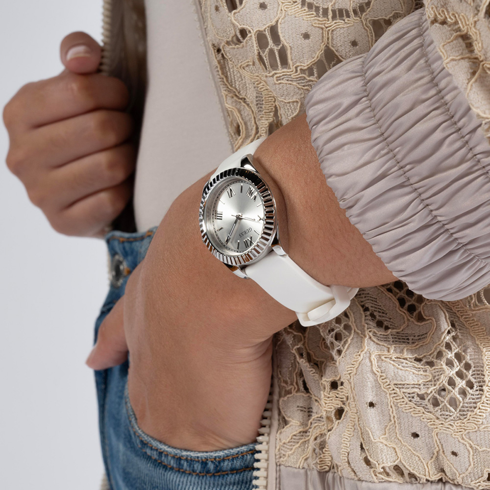 Guess GUGW0724L1 Kadın Saati