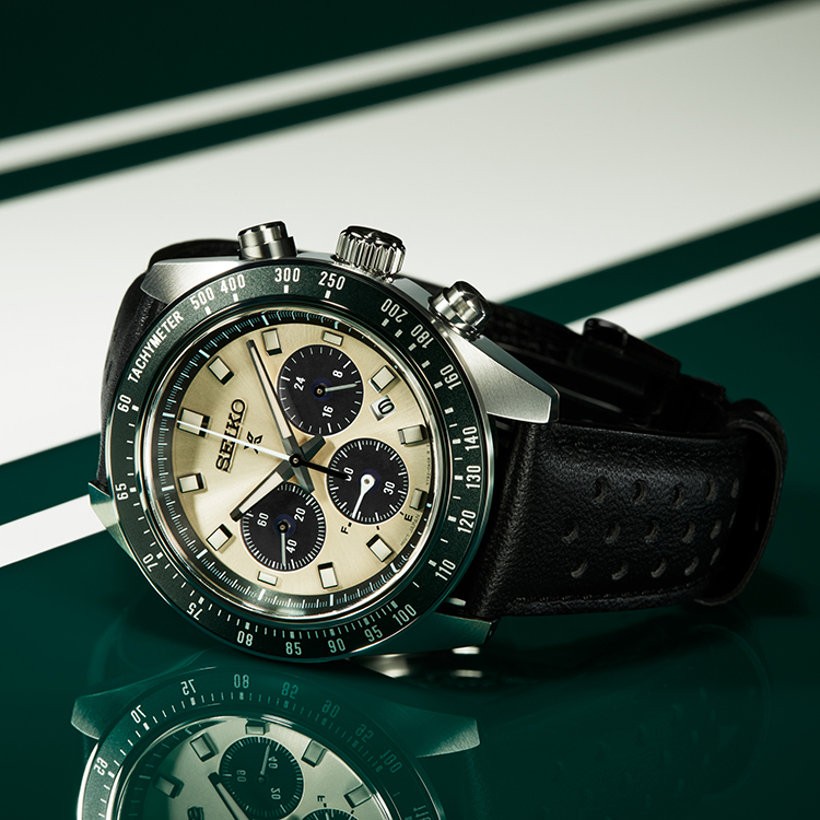 Seiko Prospex Solar SSC943P1 Erkek Kol Saati