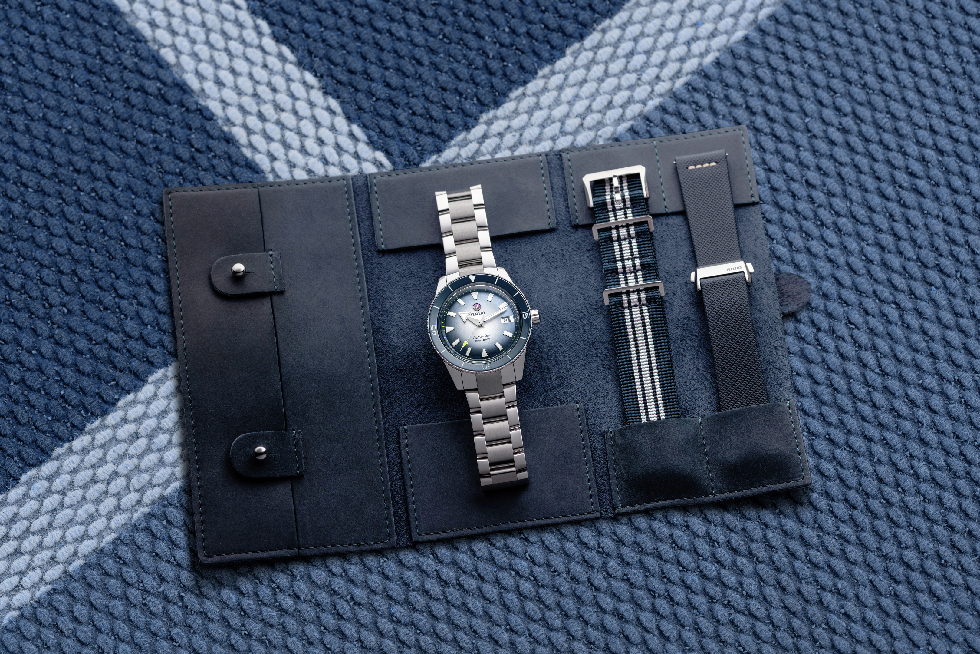 Rado Captain Cook Automatic R32154208 Yedek Kordonlu