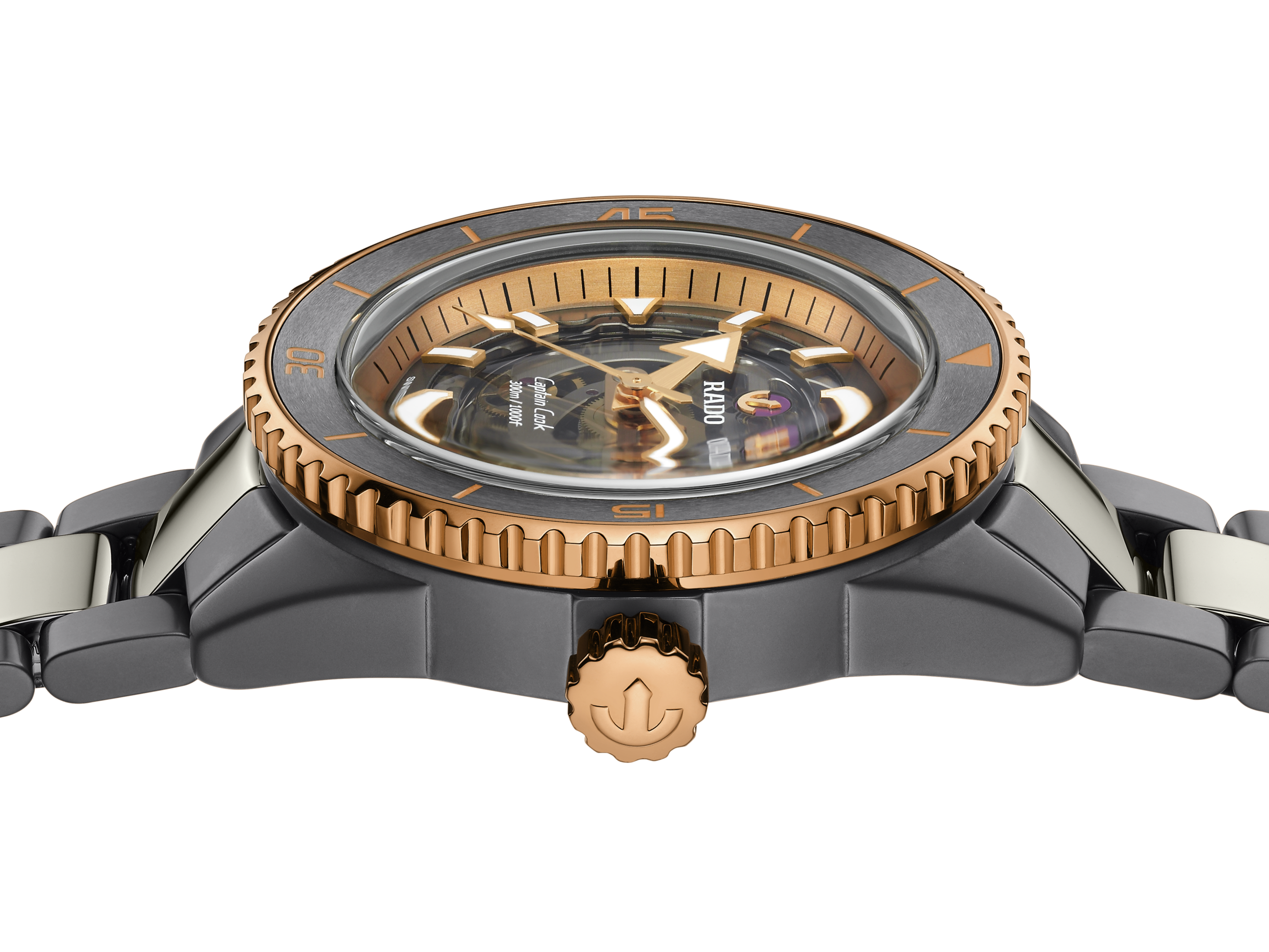 Rado Captain Cook High-Tech Ceramic Skeleton R32148162 Erkek Kol Saati