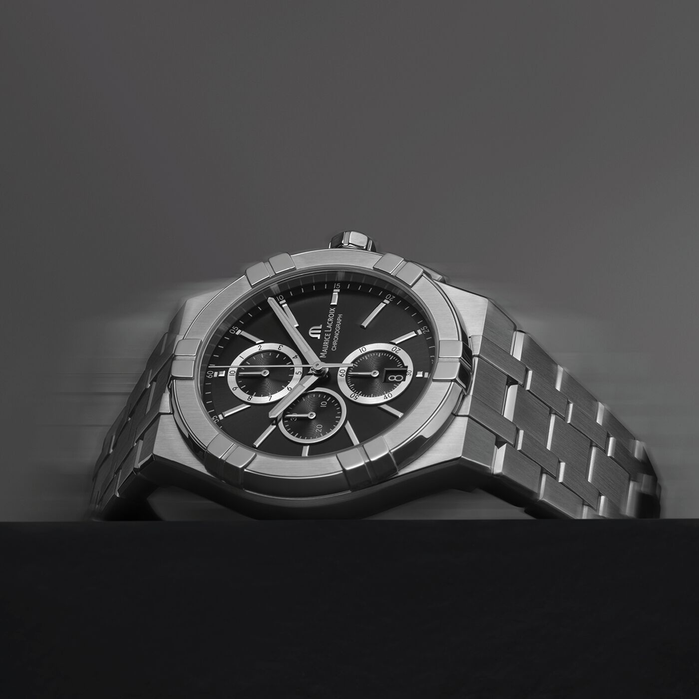 Maurice Lacroix AIKON ML-AI1118SS002330-1 Erkek Kol Saati