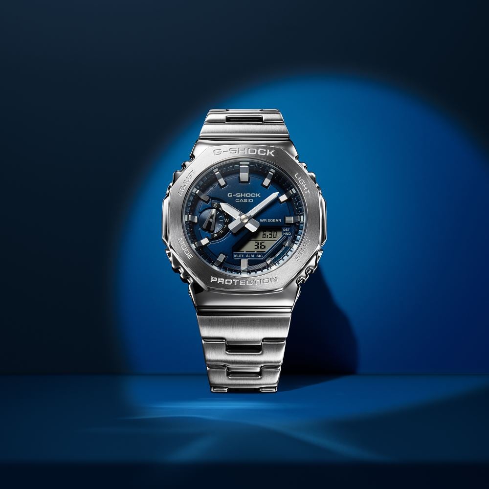 Casio G-SHOCK GM-2110D-2BDR Erkek Kol Saati