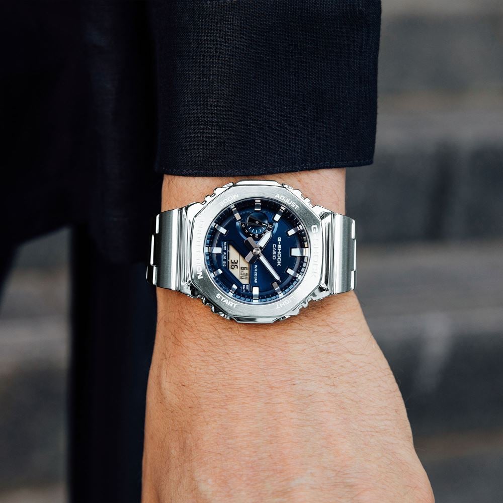 Casio G-SHOCK GM-2110D-2BDR Erkek Kol Saati