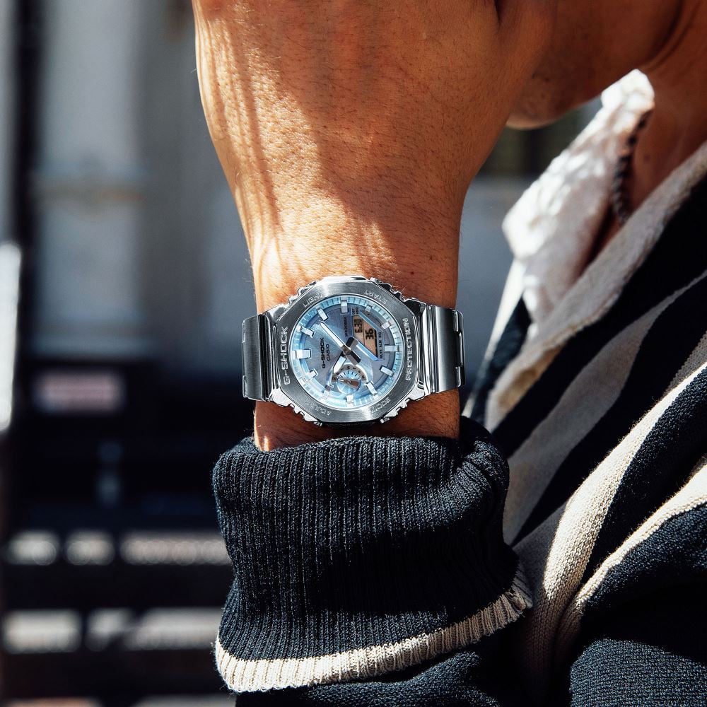 Casio G-SHOCK GM-2110D-2ADR Erkek Kol Saati