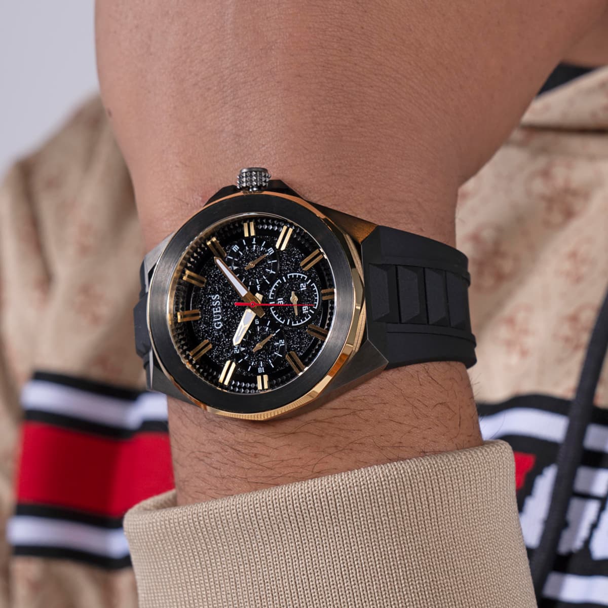 Guess GUGW0799G1 Erkek Kol Saati
