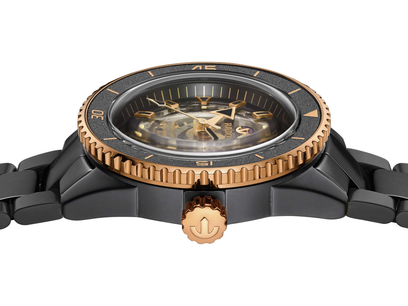 Rado Captain Cook High-Tech Ceramic Skeleton R32192152 Erkek Kol Saati