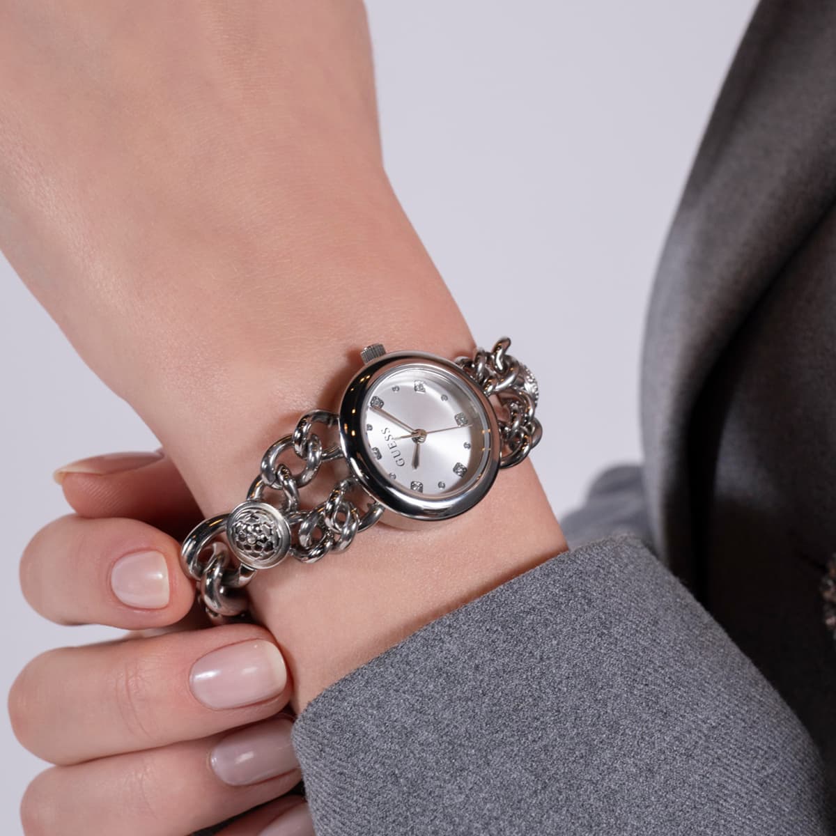 Guess GUGW0758L1 Kadın Kol Saati