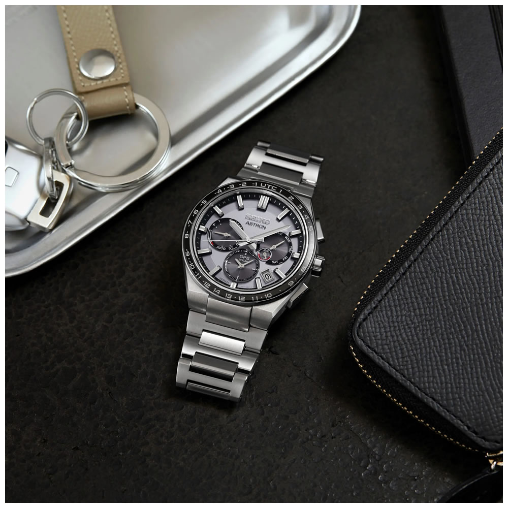 Seiko Astron GPS Solar SSH107J1 Erkek Kol Saati