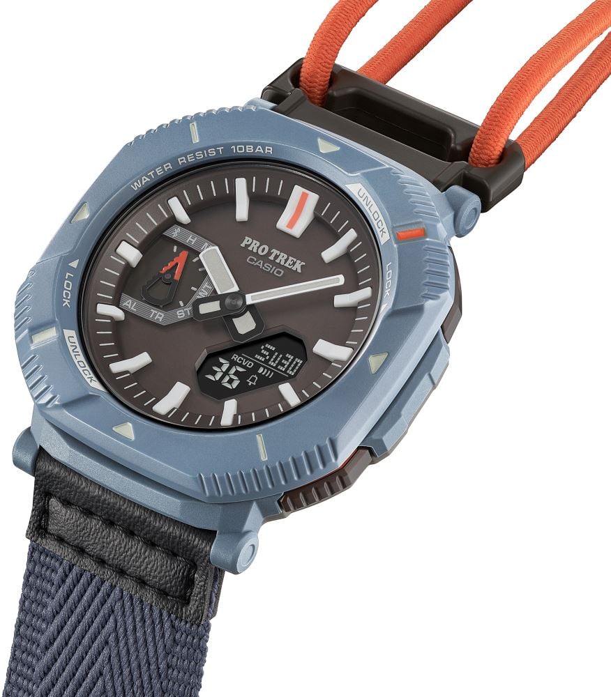 Casio Pro-Trek PRJ-B001B-2DR Erkek Kol Saati