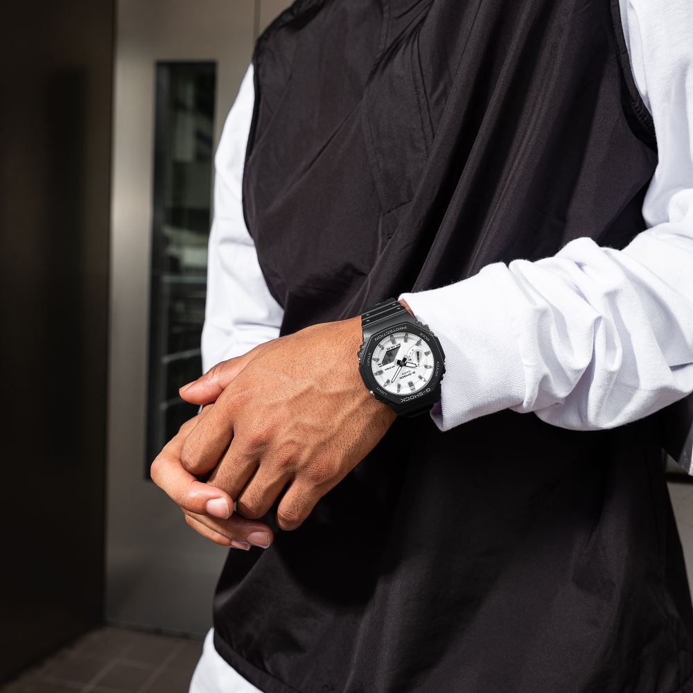 Casio G-SHOCK GA-2100WD-1ADR Erkek Kol Saati