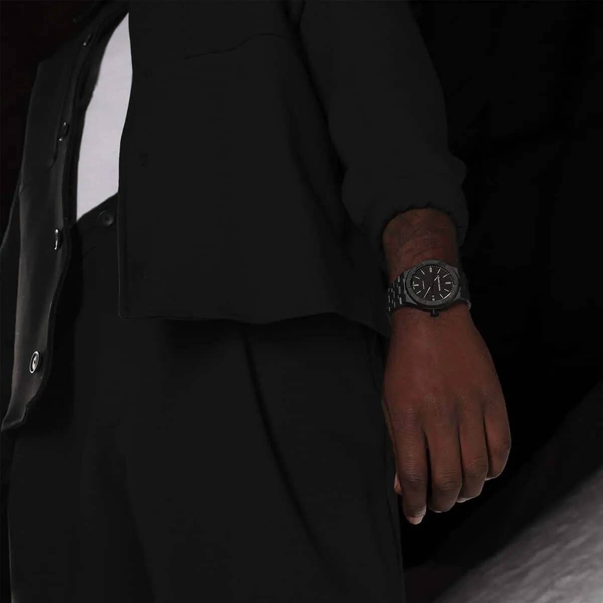 Maurice Lacroix AIKON Automatic ML-AI6008CRM22330-2 Erkek Kol Saati