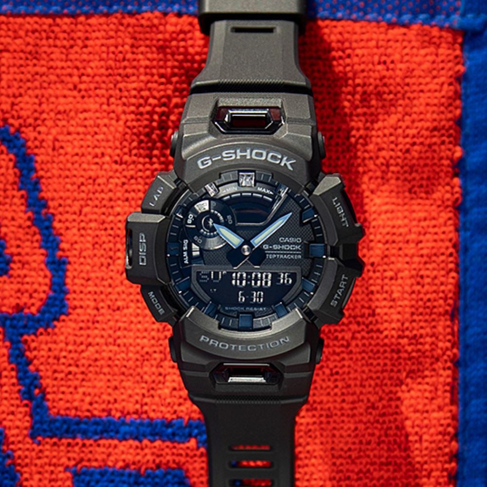 Casio G-SHOCK GBA-900-1ADR Bluetooth Kol Saati