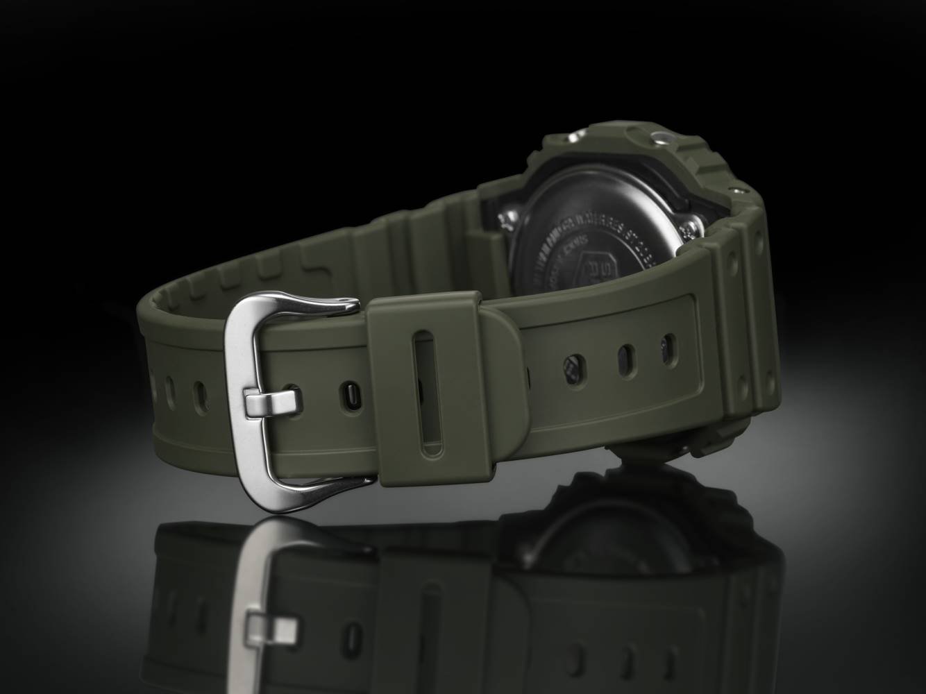 Casio G-SHOCK DW-5610SU-3DR Erkek Kol Saati