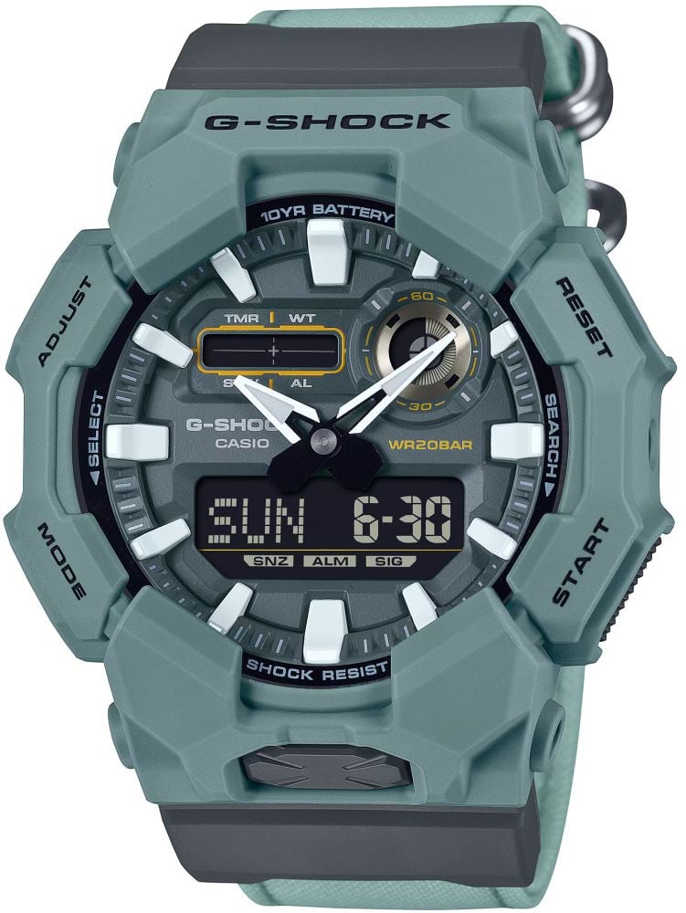 Casio G-SHOCK GA-010CE-2ADR Erkek Kol Saati