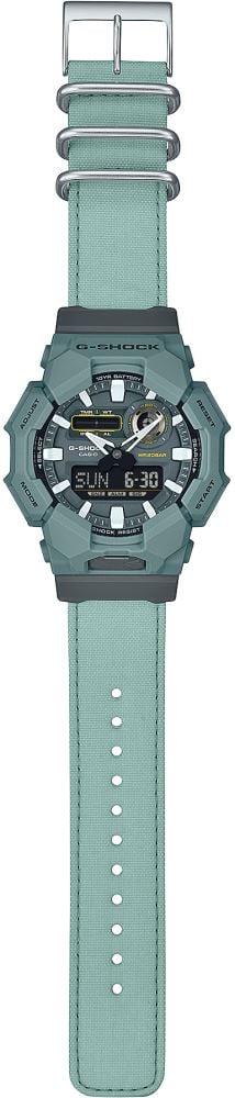 Casio G-SHOCK GA-010CE-2ADR Erkek Kol Saati