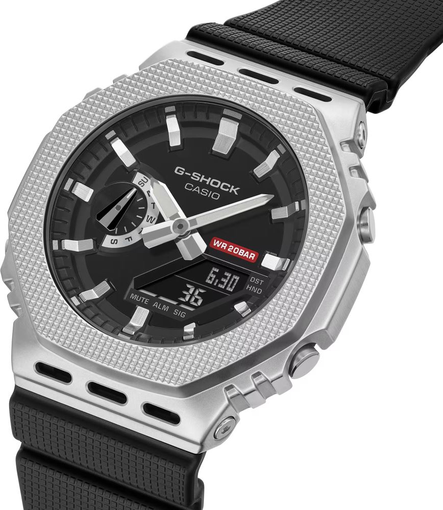 Casio G-SHOCK GM-2100M-1ADR Erkek Kol Saati