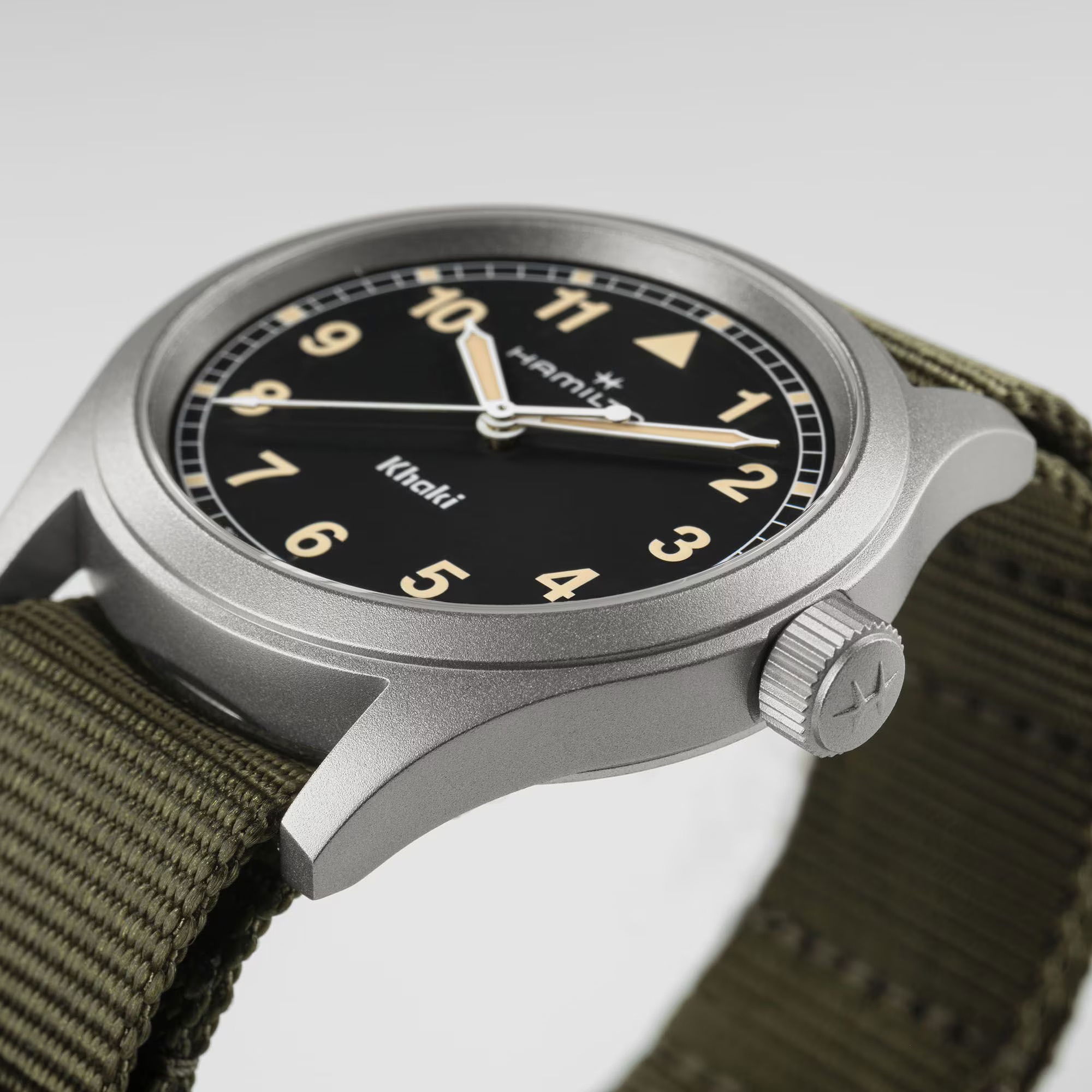 Hamilton Khaki Field Quartz 38mm H69401930 Erkek Kol Saati