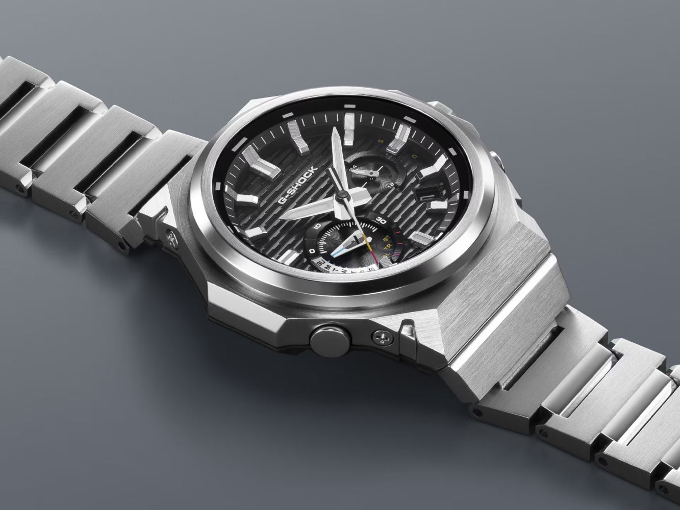 Casio G-SHOCK Tough Solar GST-B1000D-1ADR Bluetooth Kol Saati