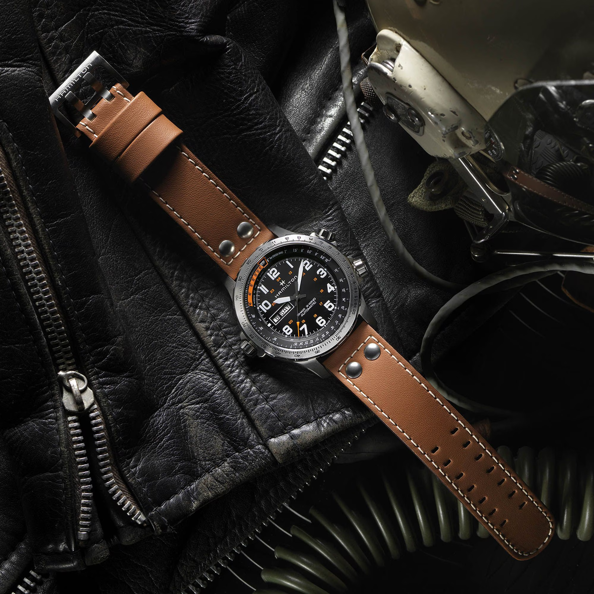 Hamilton Khaki Aviation X-Wind Day Date Automatic H77755533 Erkek Kol Saati