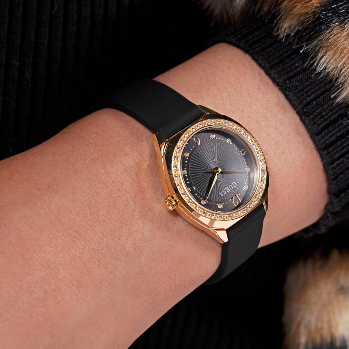 Guess GUGW0820L1 Kadın Kol Saati