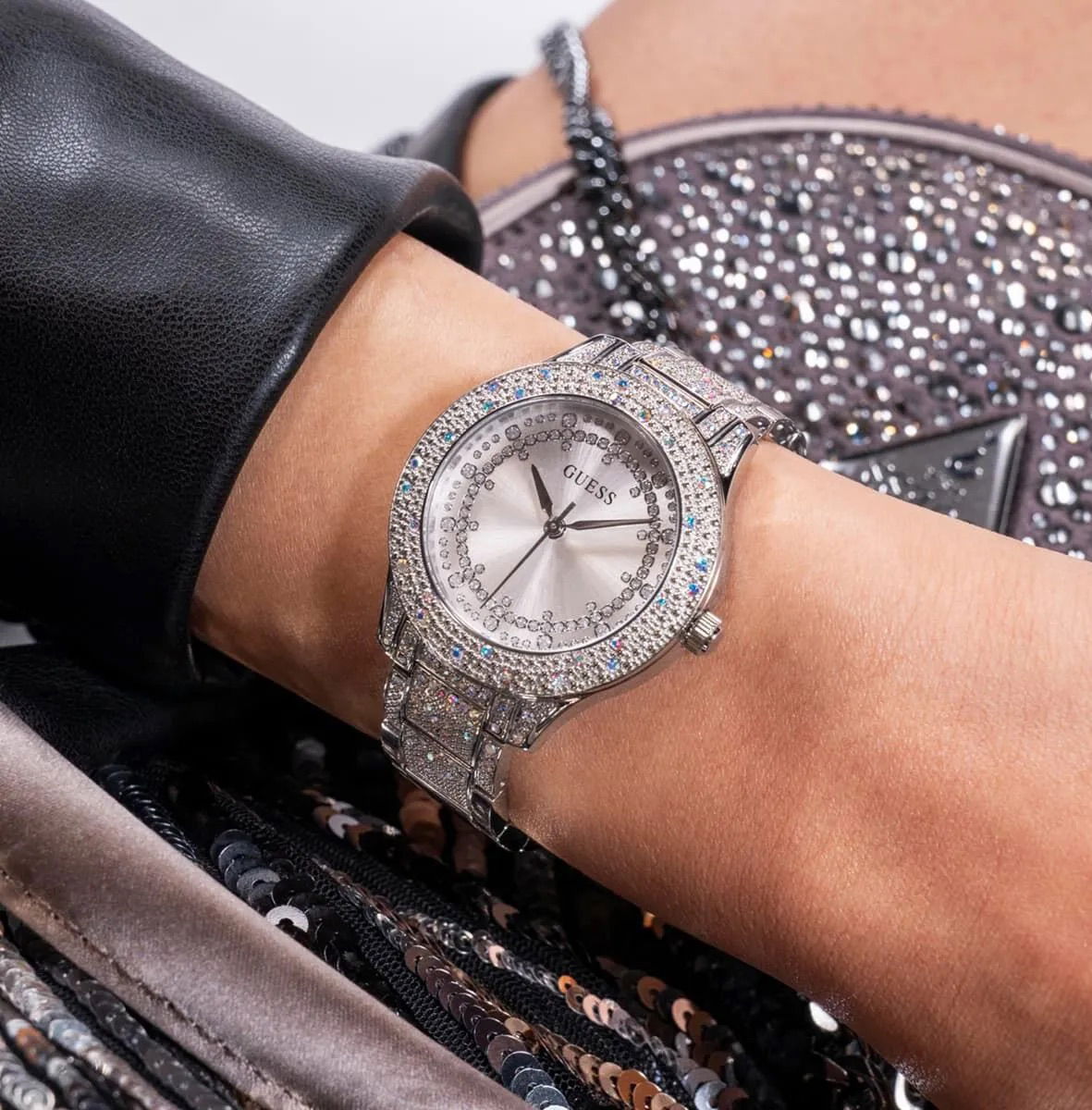 Guess GUGW0746L1 Kadın Kol Saati
