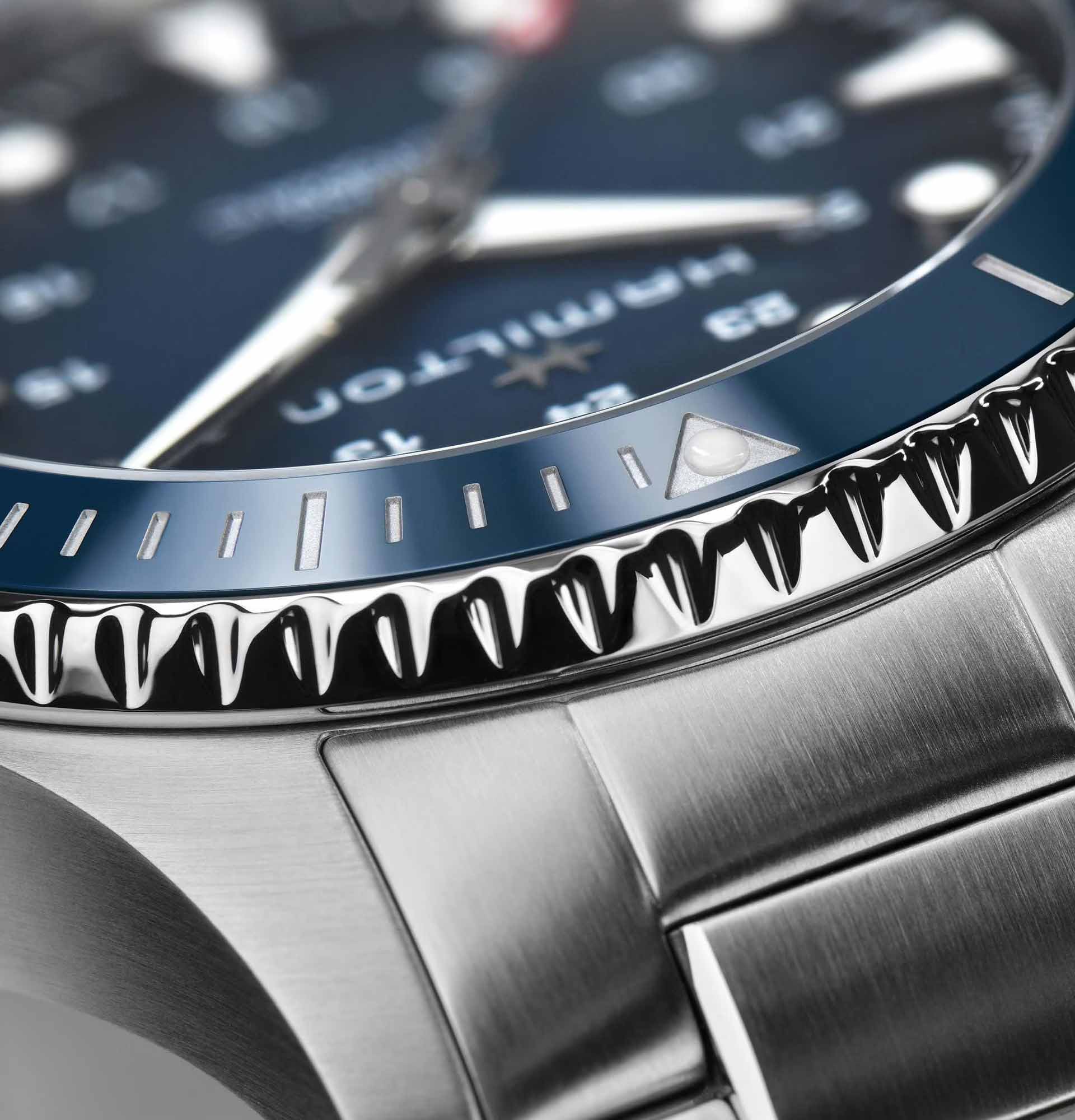 Hamilton Khaki Navy Scuba Automatic 43mm H82505140 Erkek Kol Saati