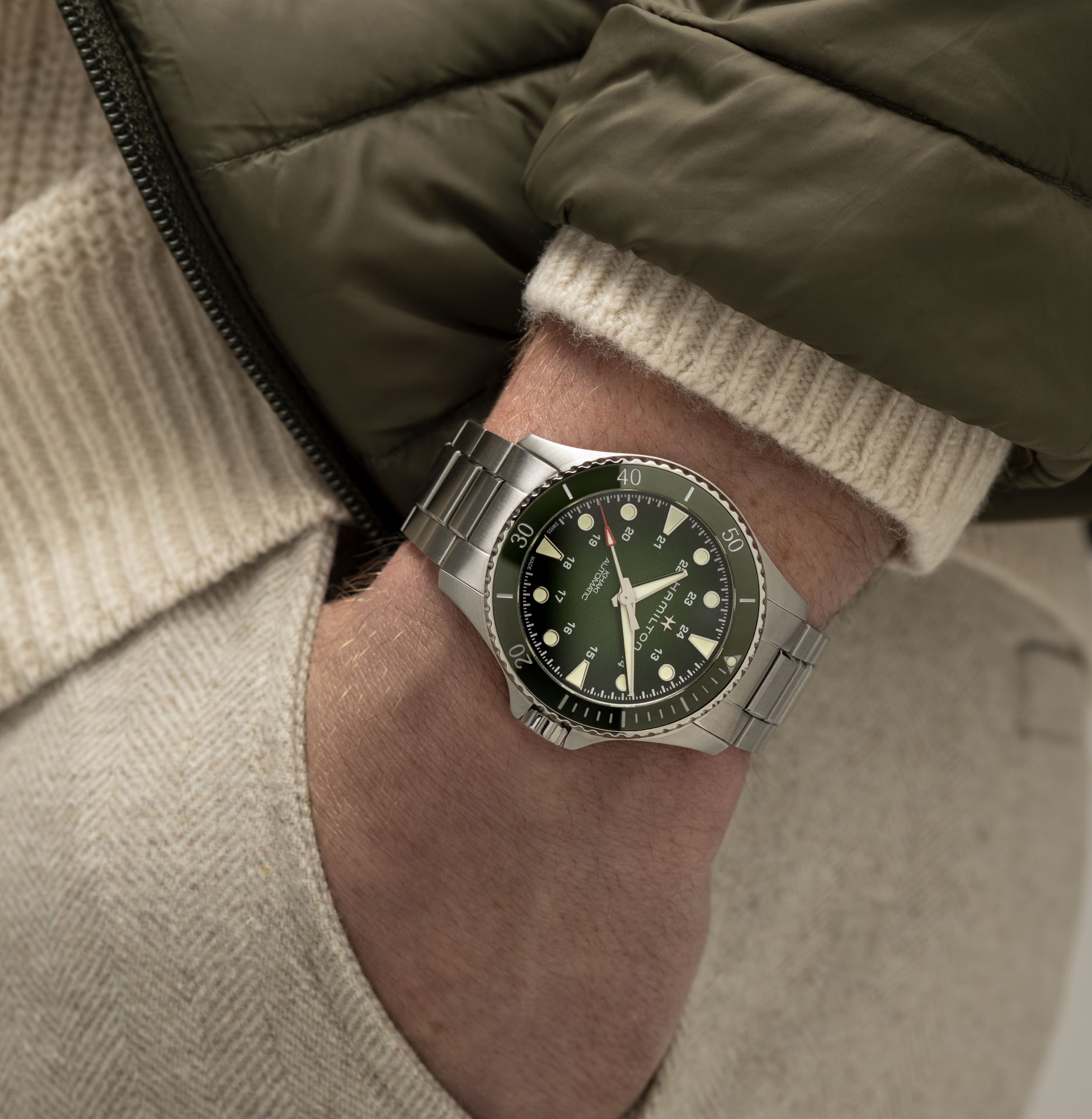 Hamilton Khaki Navy Scuba Automatic 43mm H82525160 Erkek Kol Saati