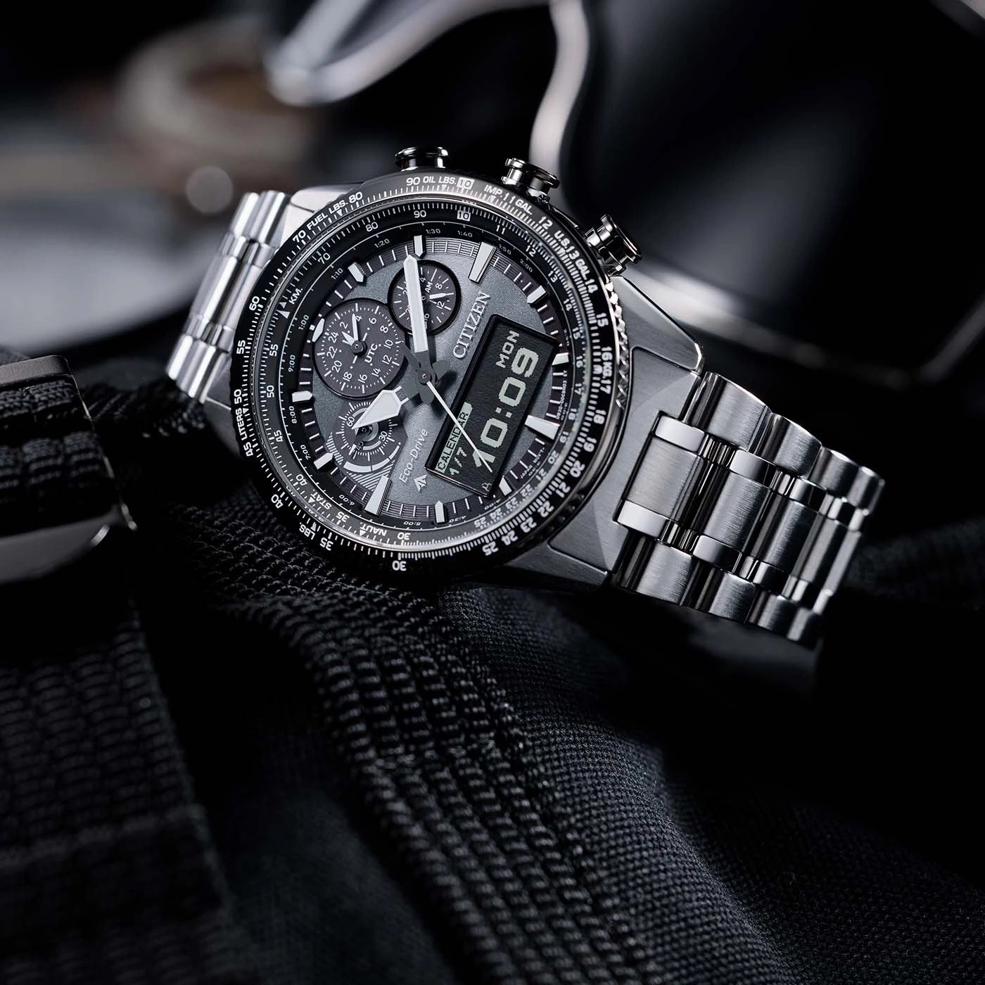 Citizen Eco-Drive Promaster Sky JV2006-55H Erkek Kol Saati