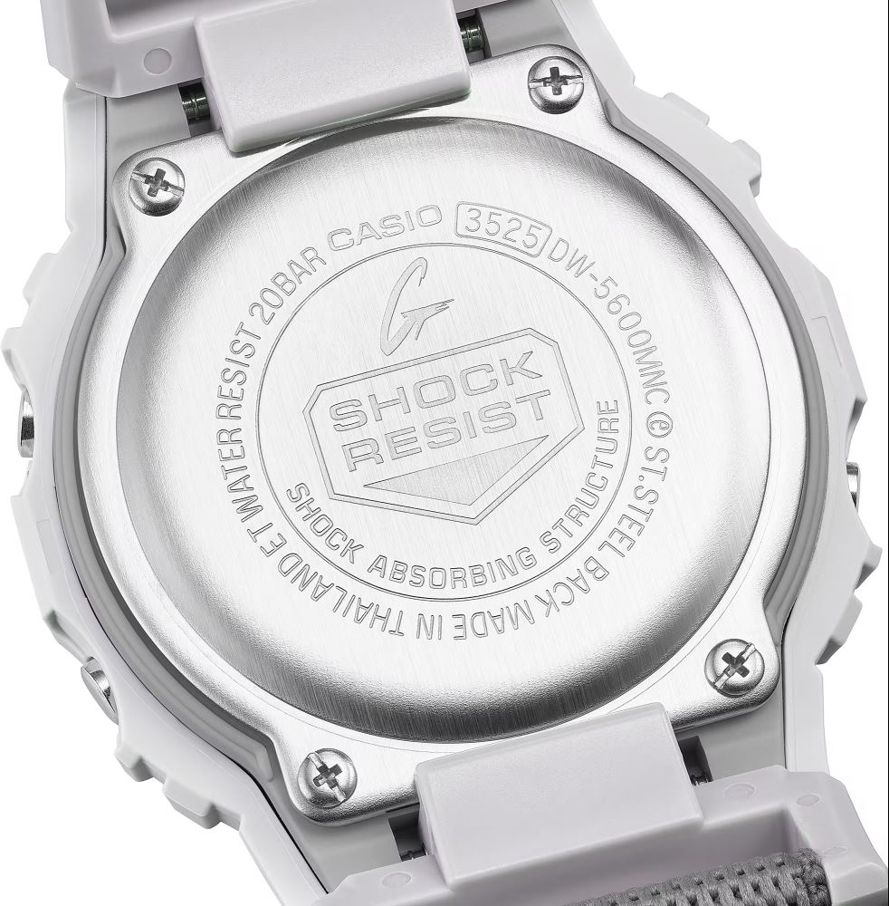 Casio G-SHOCK DW-5600MNC-7A8DR Erkek Kol Saati