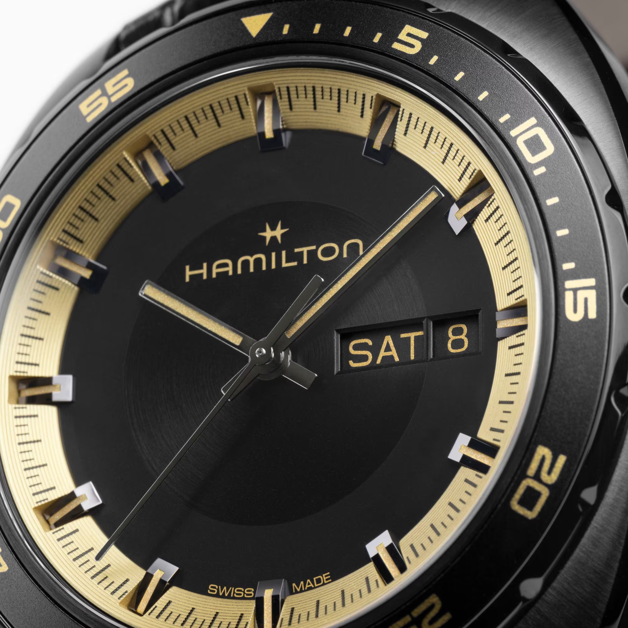 Hamilton American Classic Pan Europ Resident Evil Requiem Limited Edition H35455730 Erkek Kol Saati