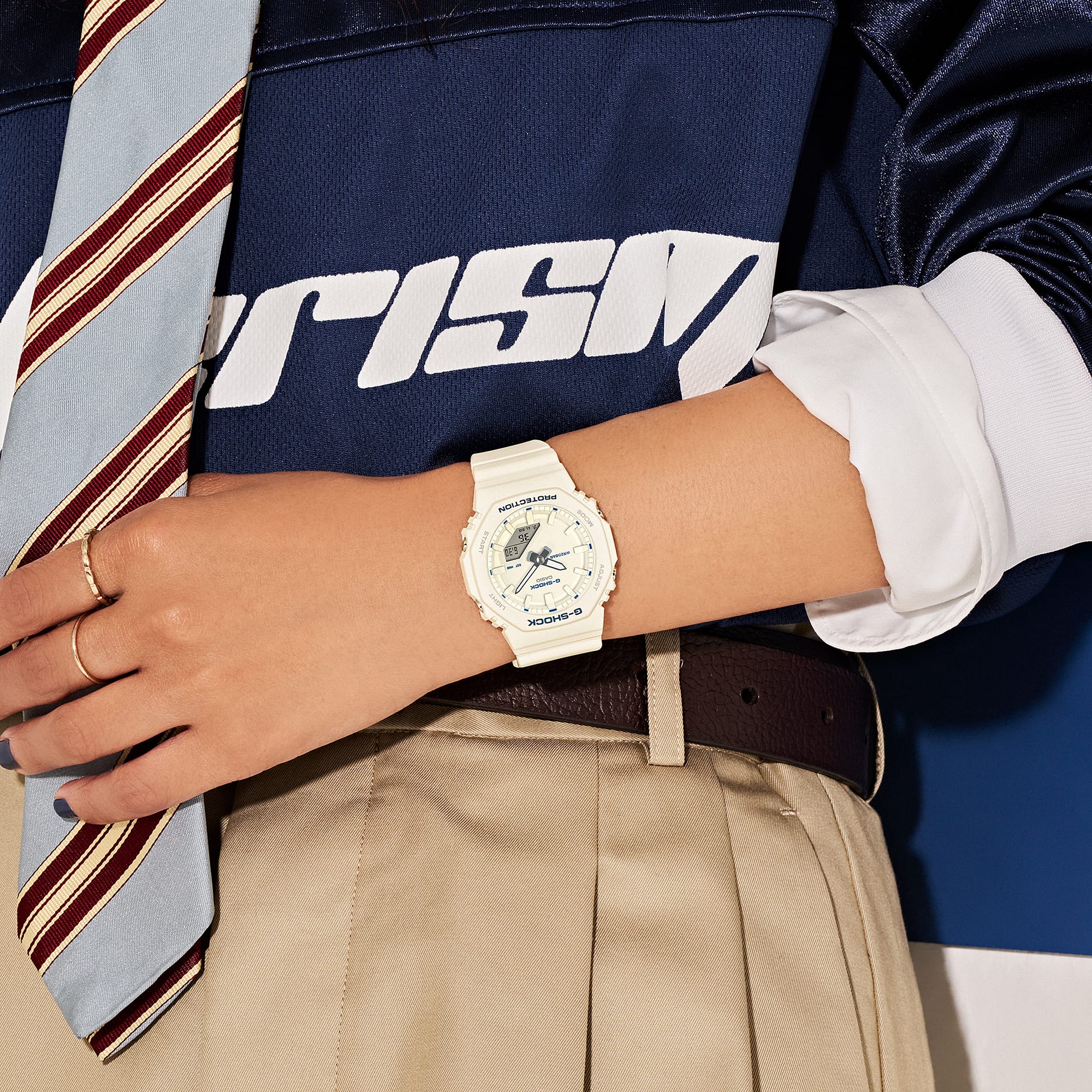 Casio G-SHOCK GMA-P2100BA-7ADR Kadın Kol Saati