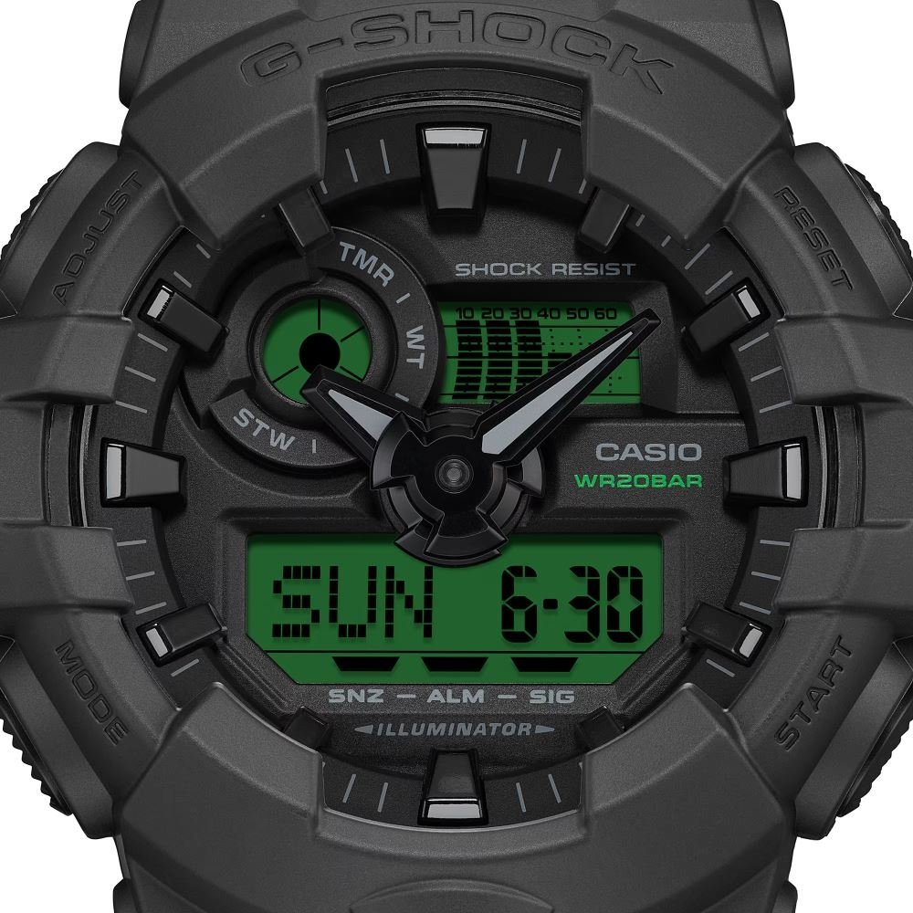 Casio G-SHOCK GA-700BEG-1ADR Erkek Kol Saati