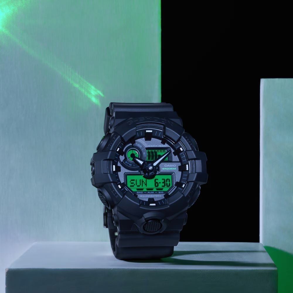 Casio G-SHOCK GA-700BEG-1ADR Erkek Kol Saati