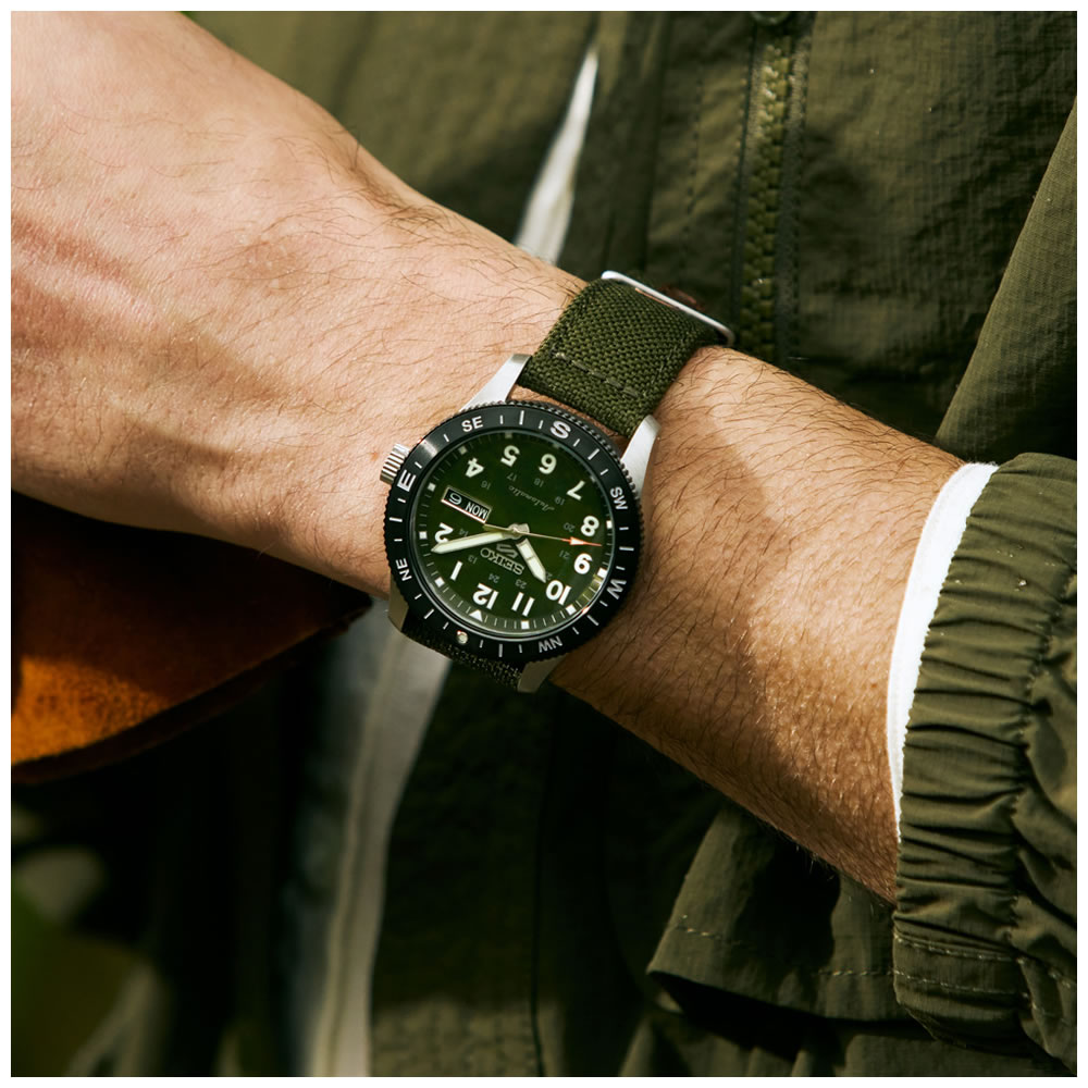 Seiko 5 Sports Automatic Field HDB008K1 Erkek Kol Saati