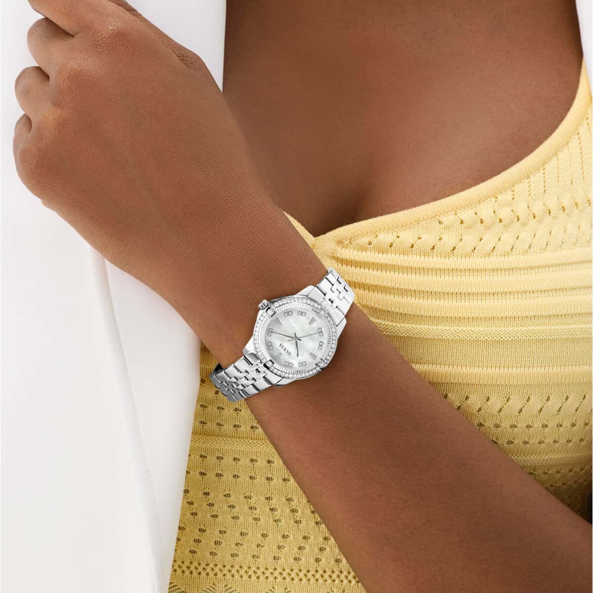 Guess GUGW1027L1 Kadın Kol Saati