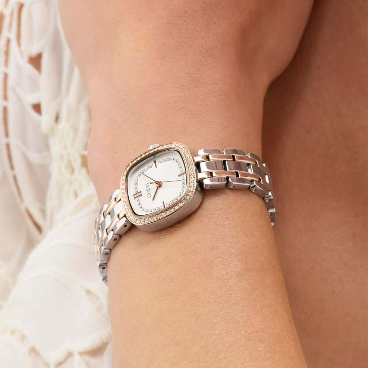 Guess GUGW1018L5 Kadın Kol Saati