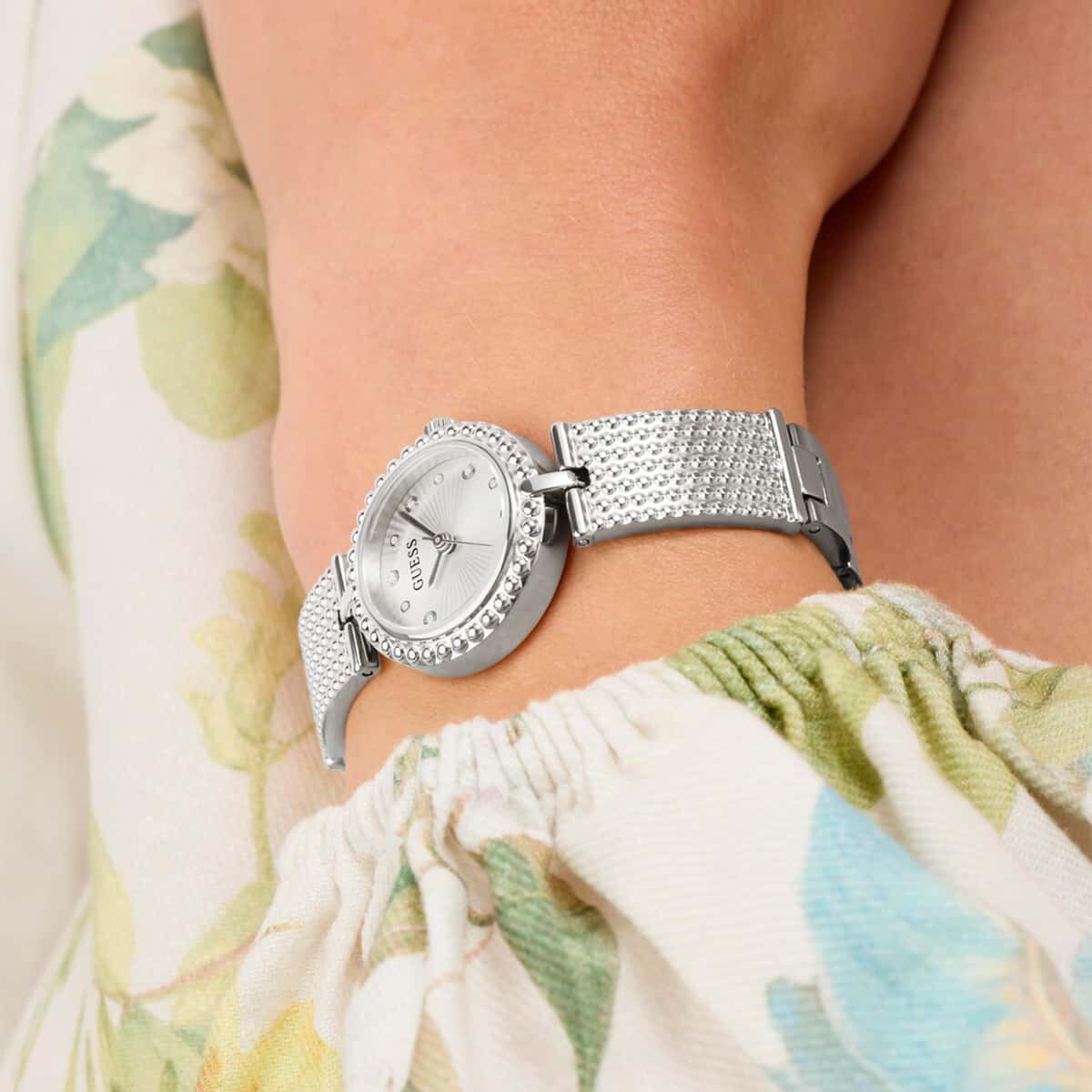 Guess GUGW1017L1 Kadın Kol Saati